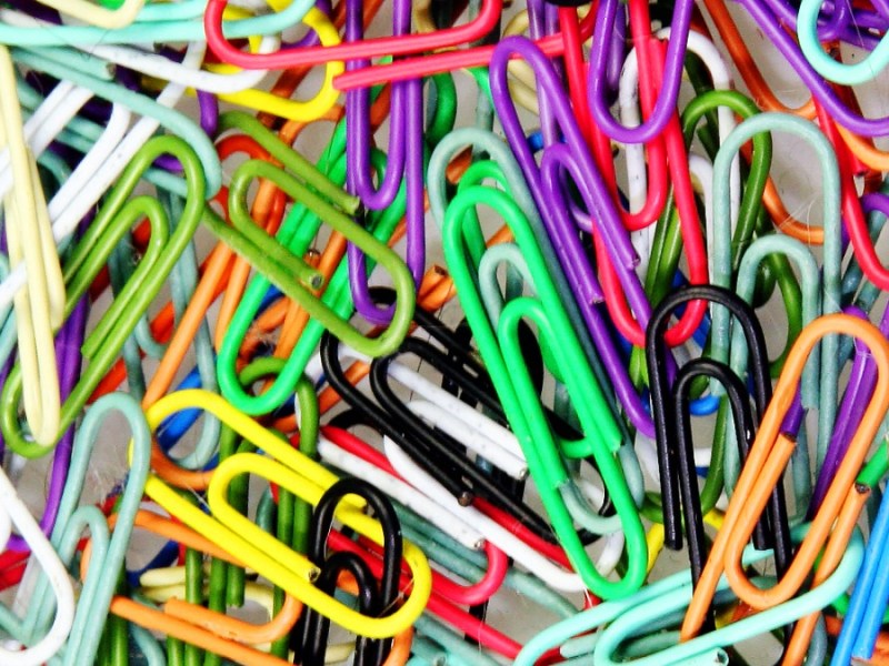 Bunte Büroklammern