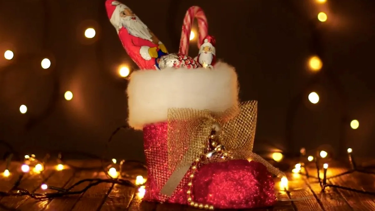 Nikolaus-Stiefel mit Süßigkeiten