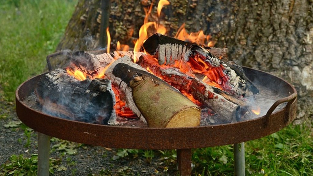 8 Dinge musst du beachten, wenn du eine Feuerstelle im Garten aufstellst