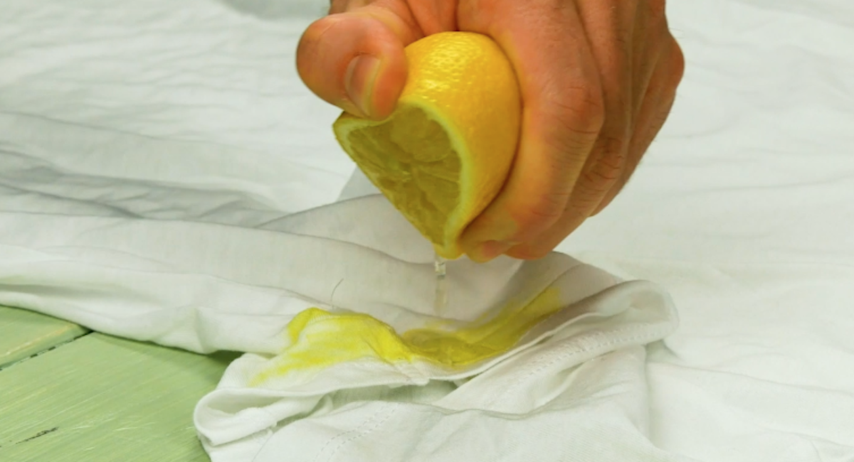 Mit Zitrone und anderen Tricks Flecken entfernen