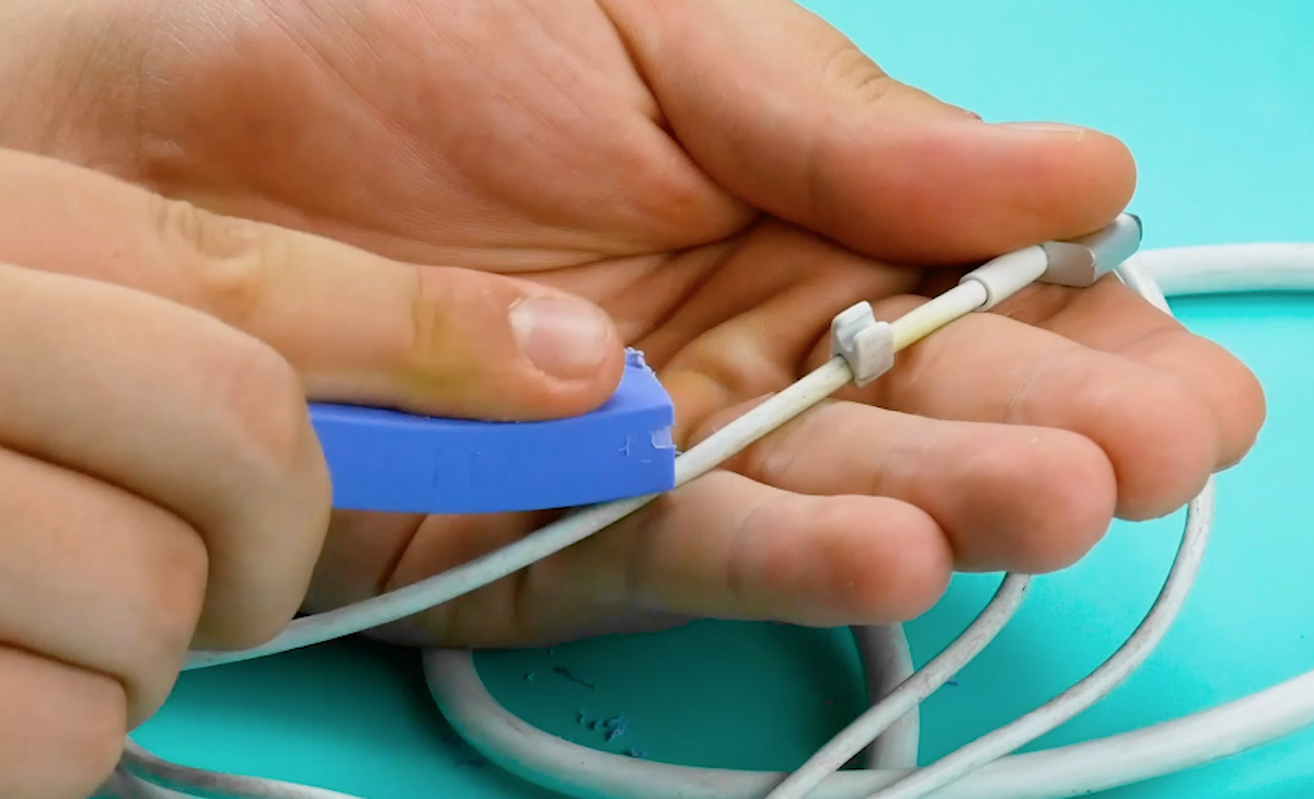 Mit diesen Tricks kannst du Technik, wie Kabel, einfach reinigen
