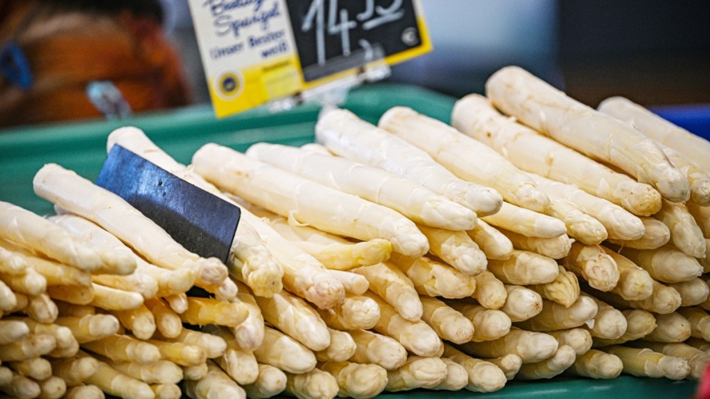 Spargel: So viel Gramm brauchst du für eine Portion