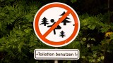 Darf man sein großes Geschäft im Wald verrichten?