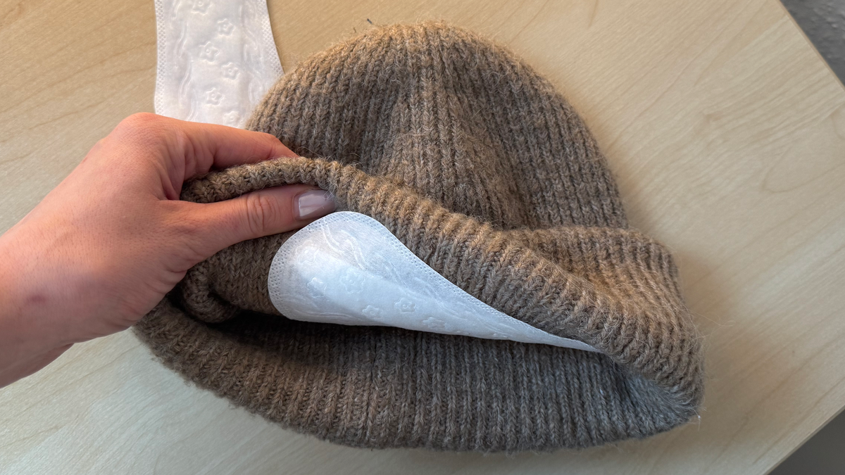 Juckende Kopfhaut verhindern bei Mütze