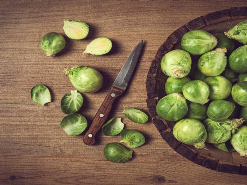 Rosenkohl in einer Schüssel.