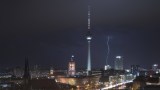 Bei Gewitter darf man nicht fernsehen.