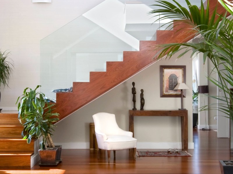 Clevere Lösungen für den Stauraum unter der Treppe