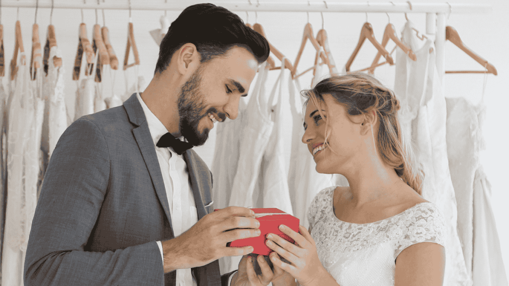 Morgengabe, Braut übergibt Bräutigam Geschenk