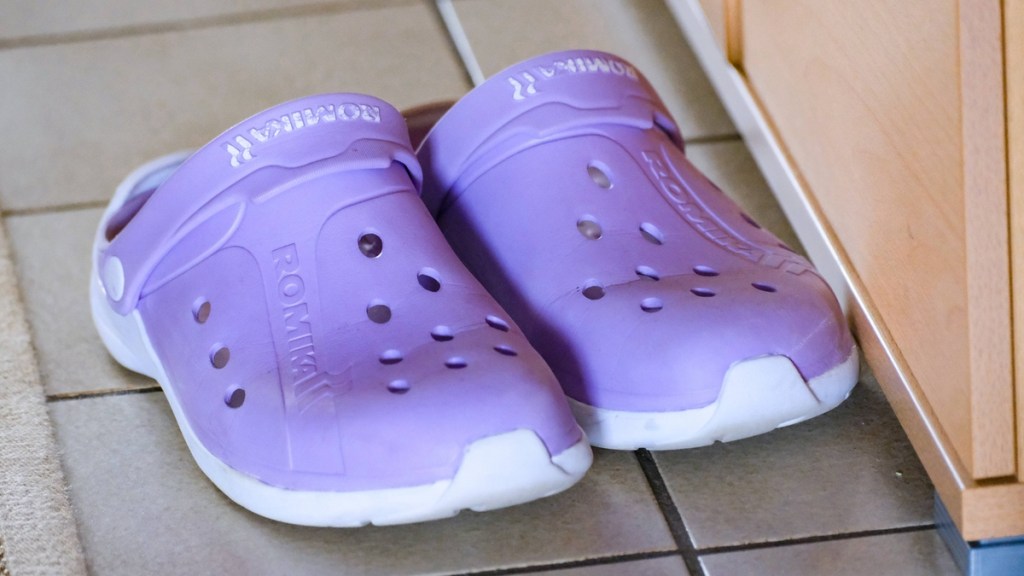 Crocs